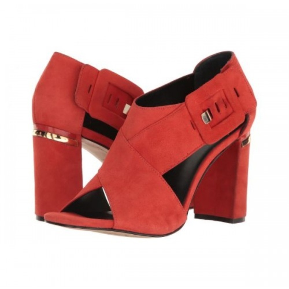 M4D3 Womens Beirut Shoes